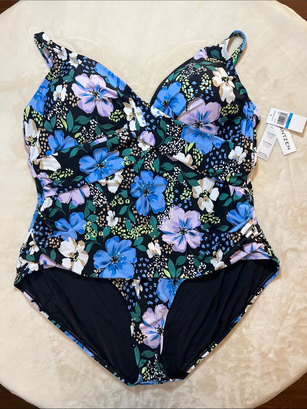 Jantzen Black Floral Print One-Piece Swimsuit with Tummy Control. Size 28W. NWT